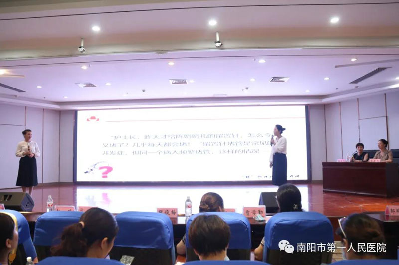 呼吸重症科贾伟伟、肾病内科周玉琼.jpg